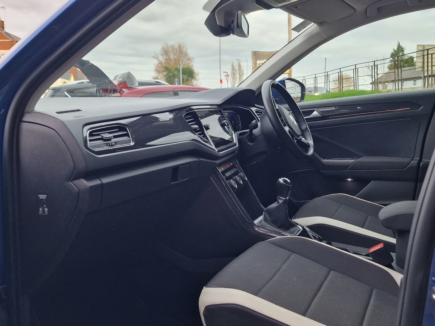 Used Volkswagen T-Roc 2019 for sale - 76604331: Photo 27