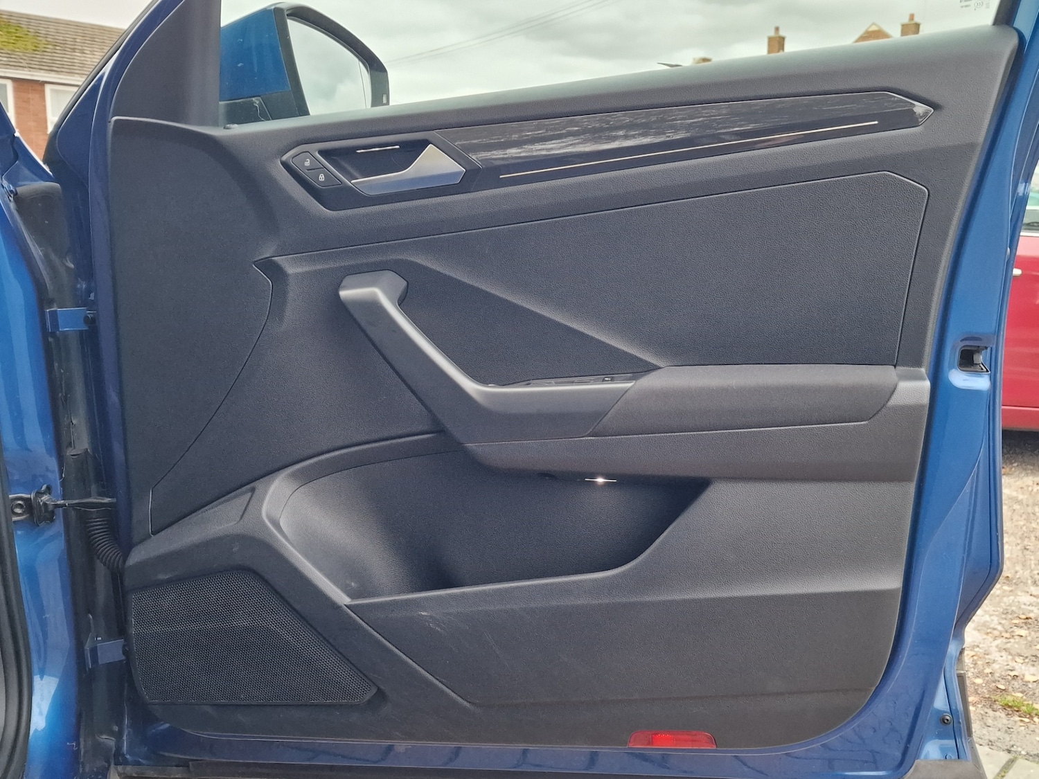 Used Volkswagen T-Roc 2019 for sale - 76604331: Photo 31