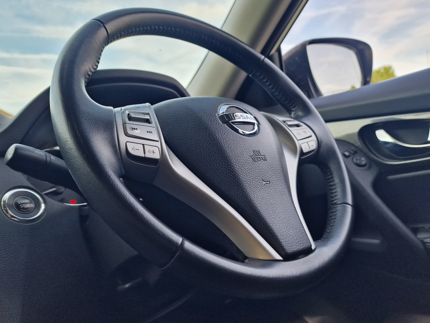 Used Nissan X-Trail 2016 for sale - 74720098: Photo 40