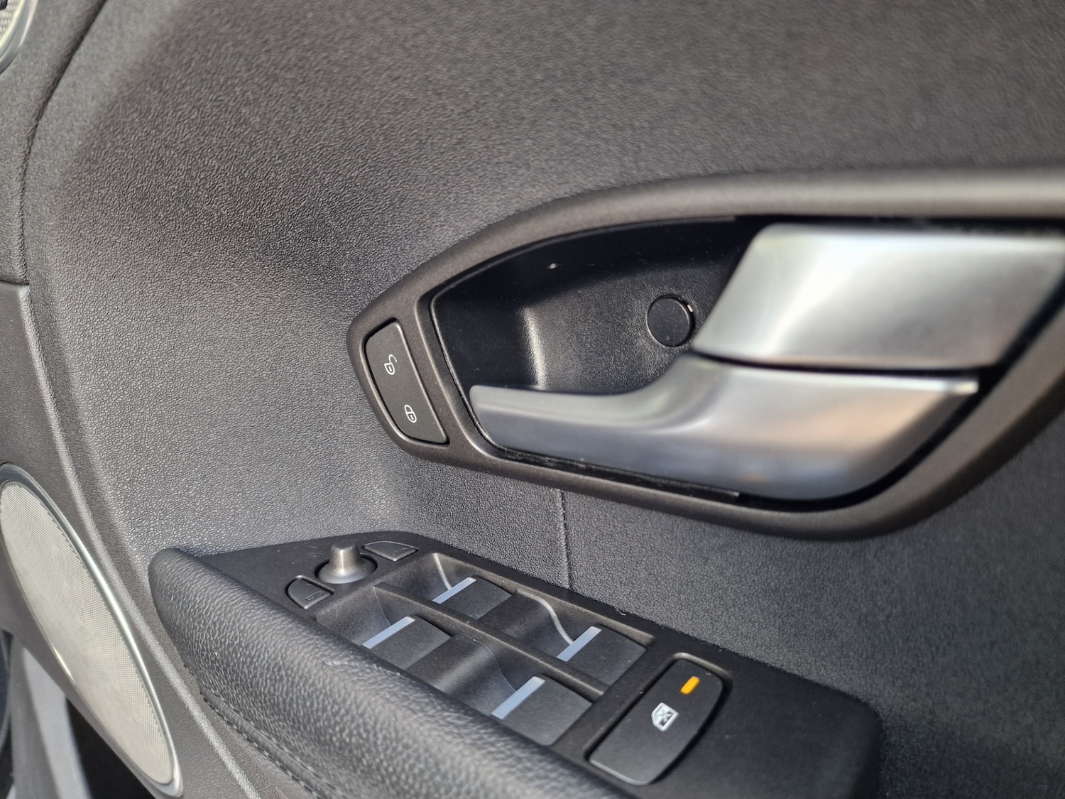 Used Land Rover Range Rover Evoque 2015 for sale - 76392077: Photo 12