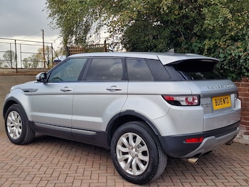Used Land Rover Range Rover Evoque 2015 for sale - 76392077: Photo