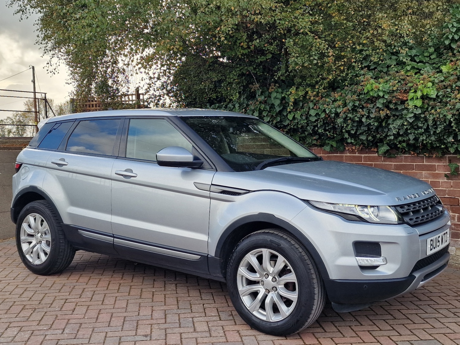 Used Land Rover Range Rover Evoque 2015 for sale - 76392077: Photo 8
