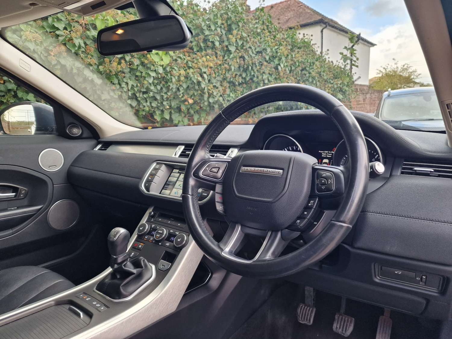 Used Land Rover Range Rover Evoque 2015 for sale - 76392077: Photo 9