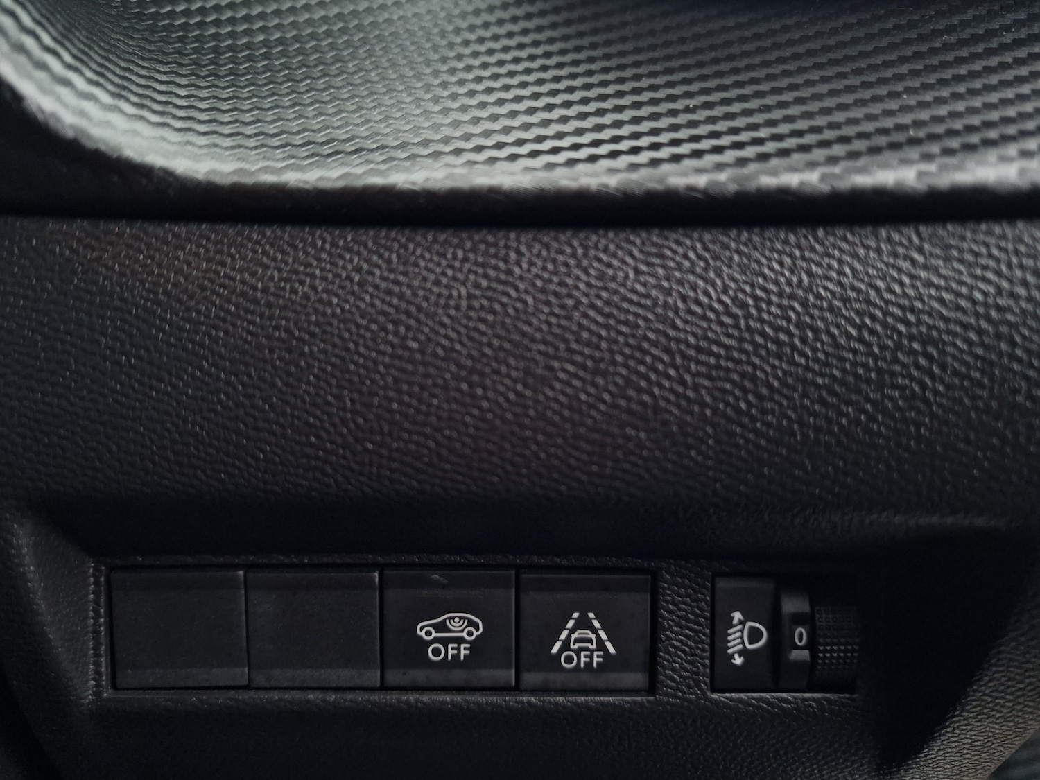 Used Peugeot 208 2020 for sale - 77034018: Photo 12