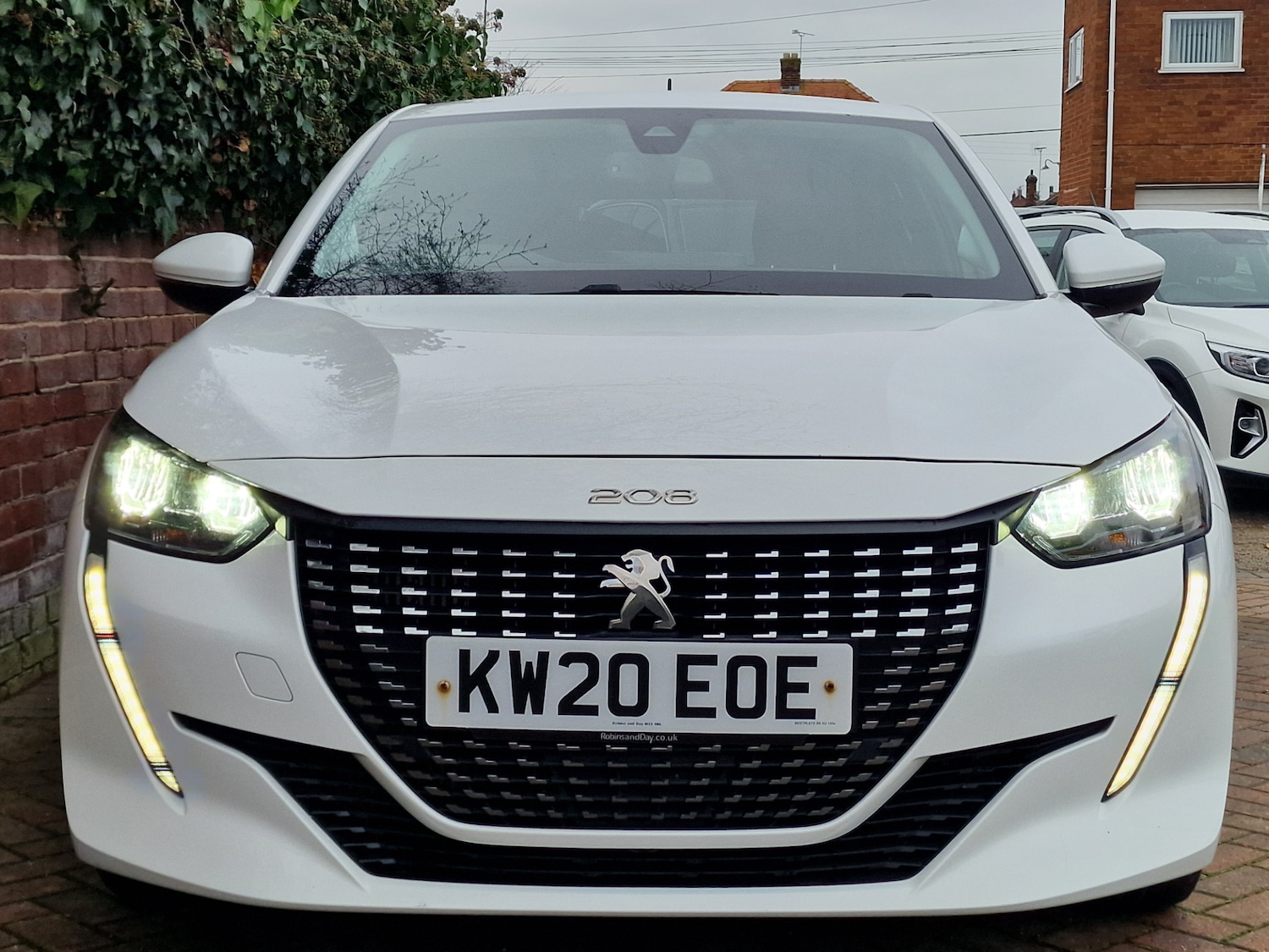 Used Peugeot 208 2020 for sale - 77034018: Photo 6