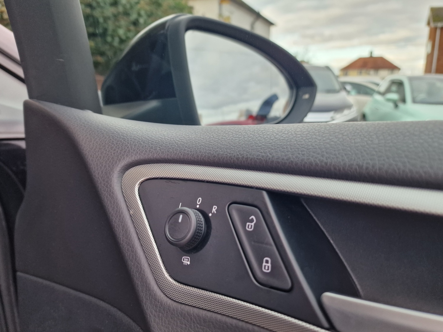 Used Volkswagen Golf 2017 for sale - 76603853: Photo 14