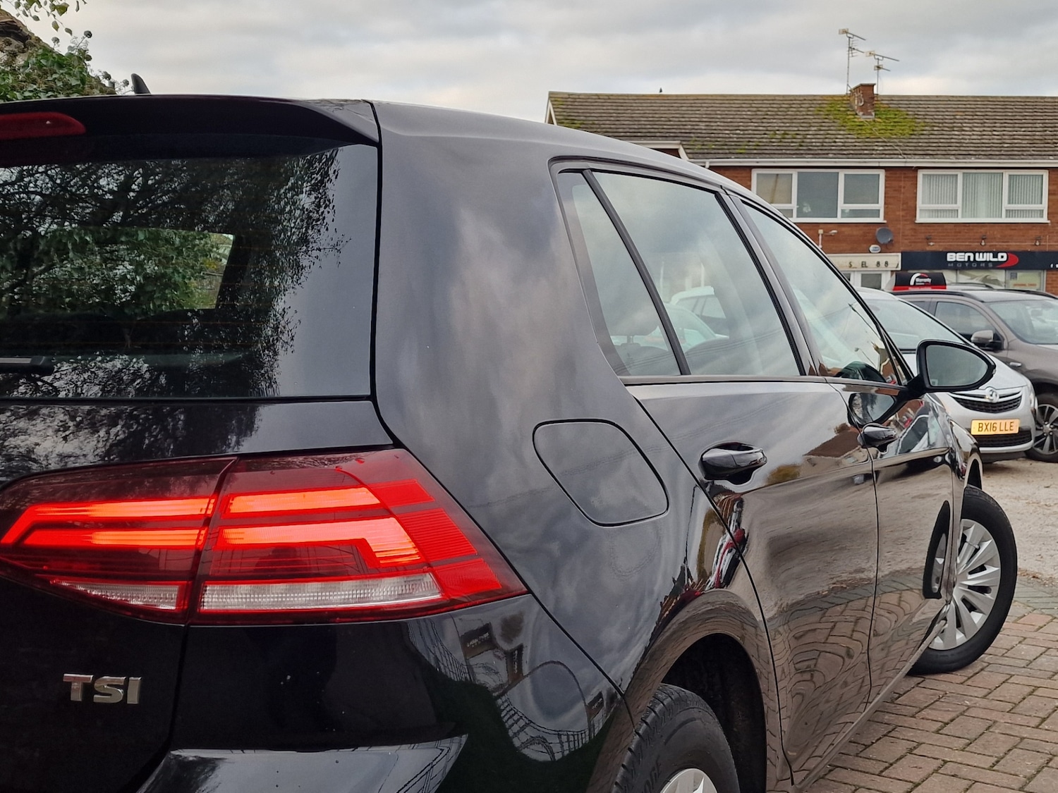 Used Volkswagen Golf 2017 for sale - 76603853: Photo 26