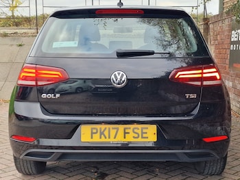 Used Volkswagen Golf 2017 for sale - 76603853: Photo