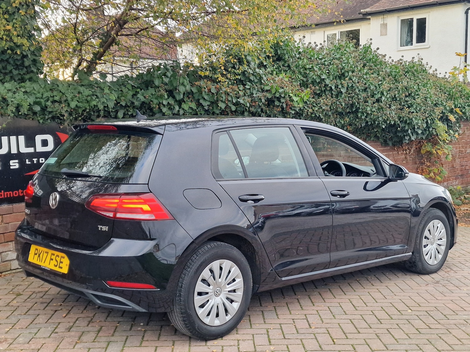 Used Volkswagen Golf 2017 for sale - 76603853: Photo 7