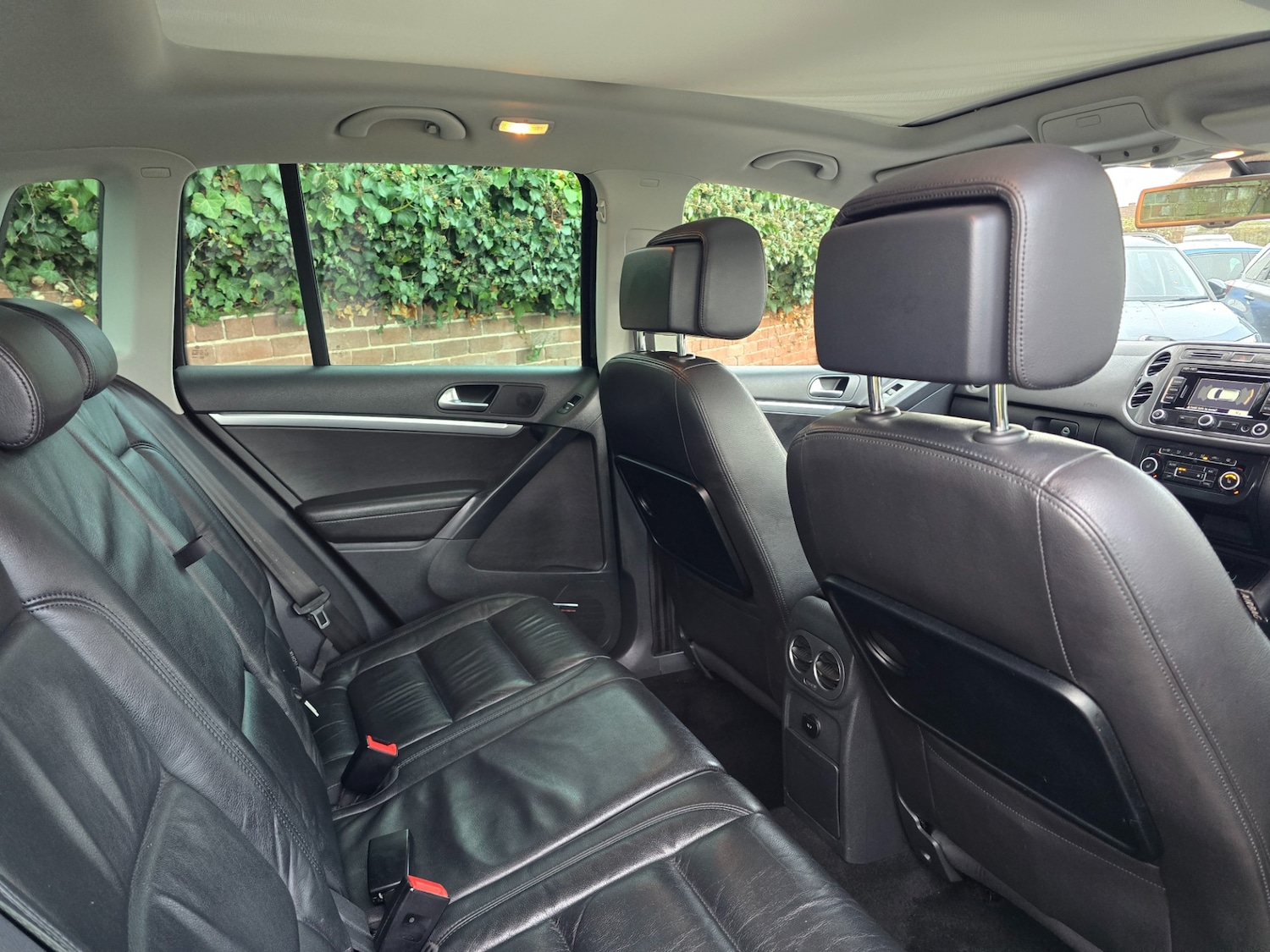 Used Volkswagen Tiguan 2014 for sale - 76859901: Photo 15