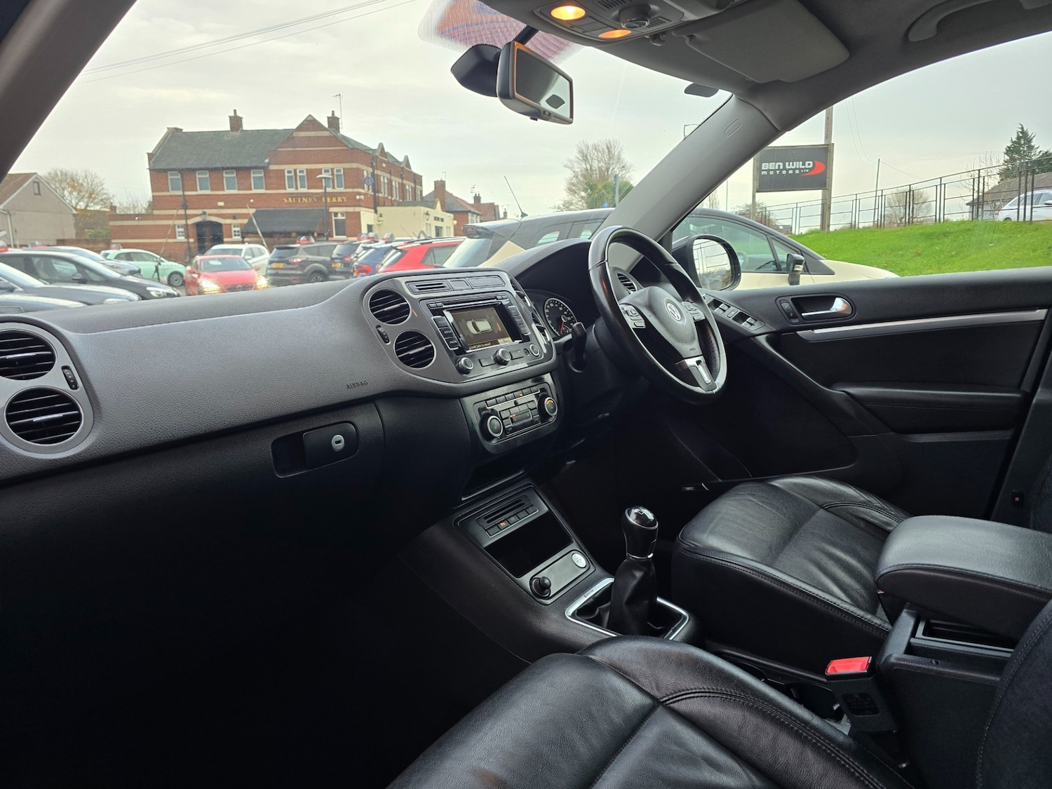 Used Volkswagen Tiguan 2014 for sale - 76859901: Photo 17