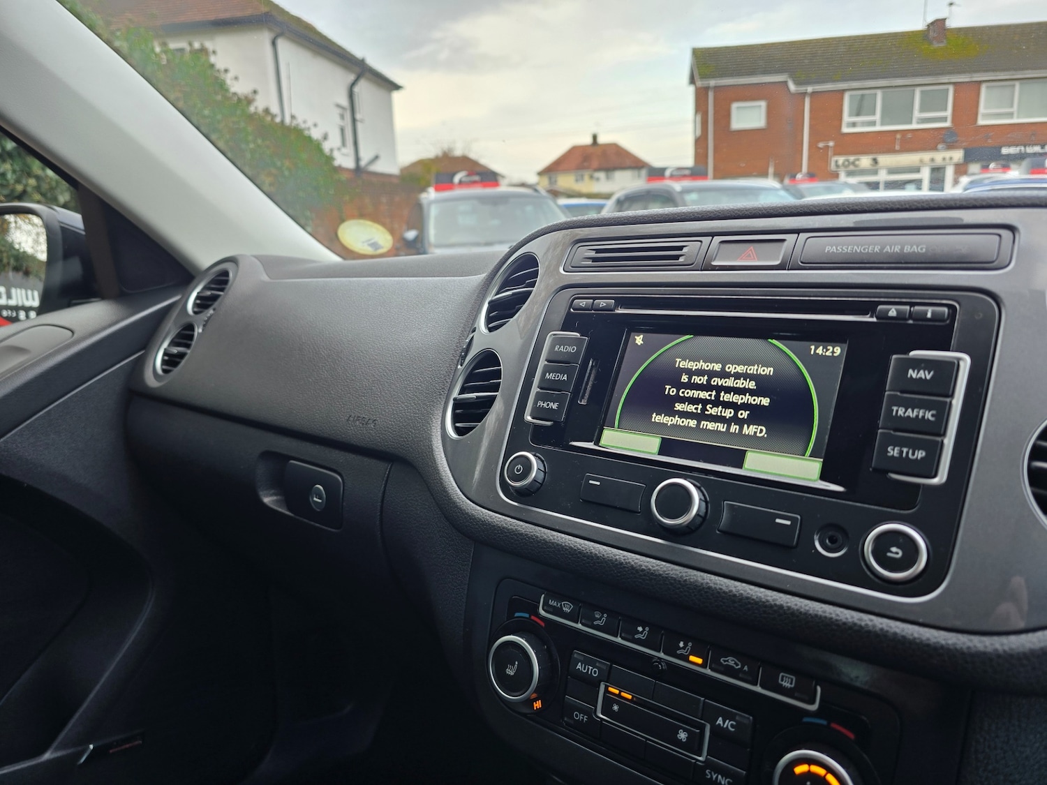 Used Volkswagen Tiguan 2014 for sale - 76859901: Photo 28