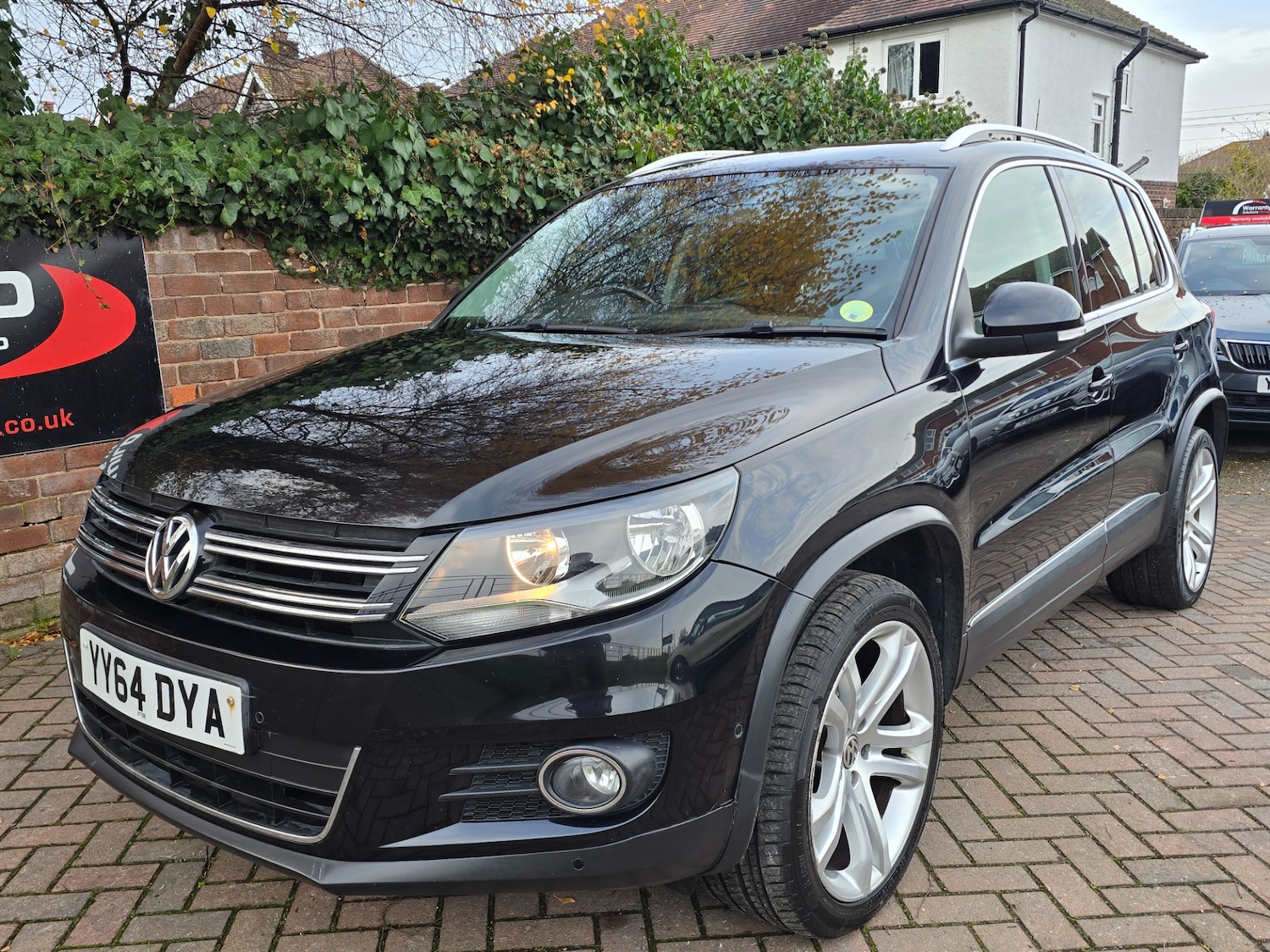 Used Volkswagen Tiguan 2014 for sale - 76859901: Photo 3