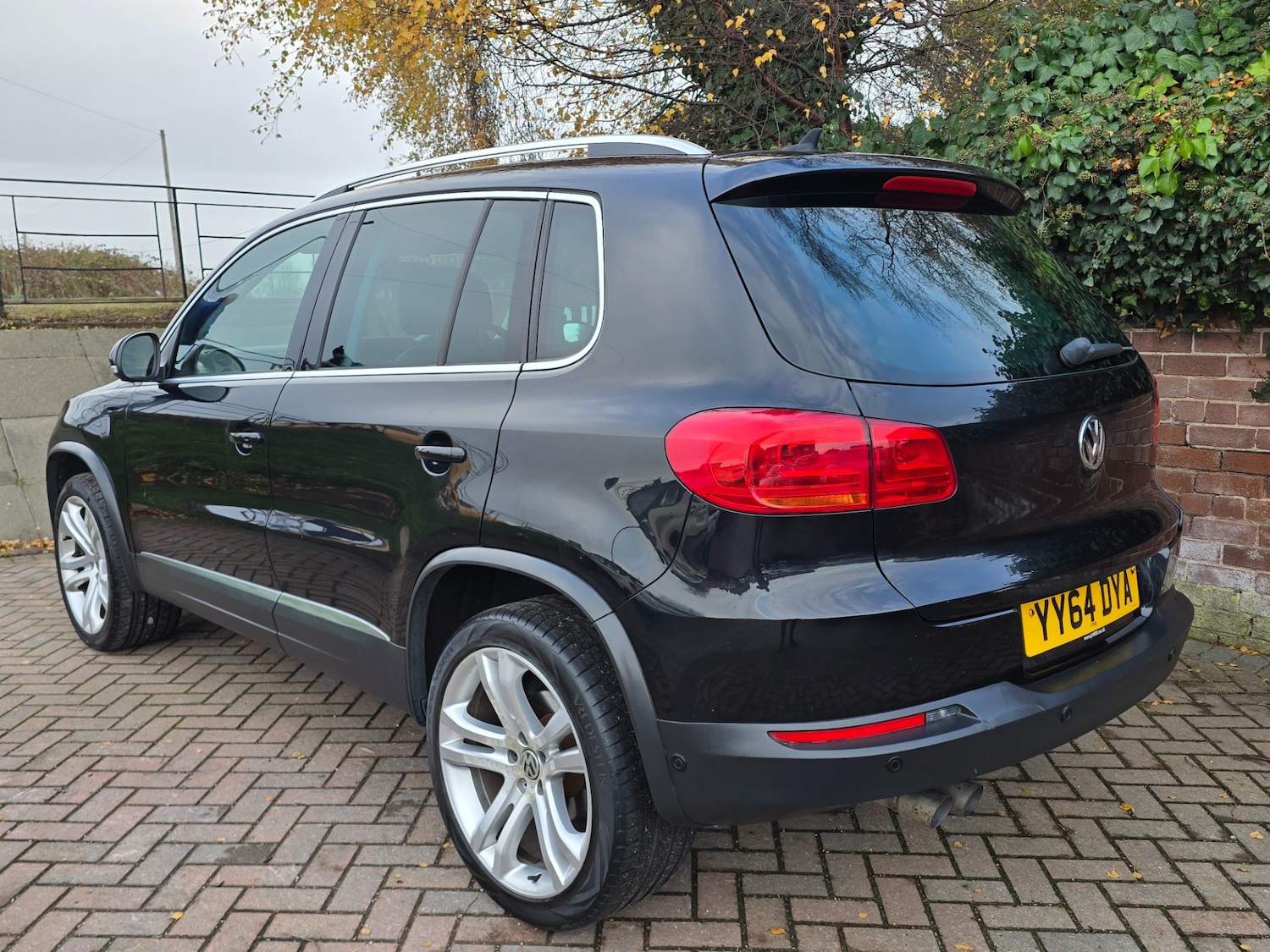 Used Volkswagen Tiguan 2014 for sale - 76859901: Photo 5