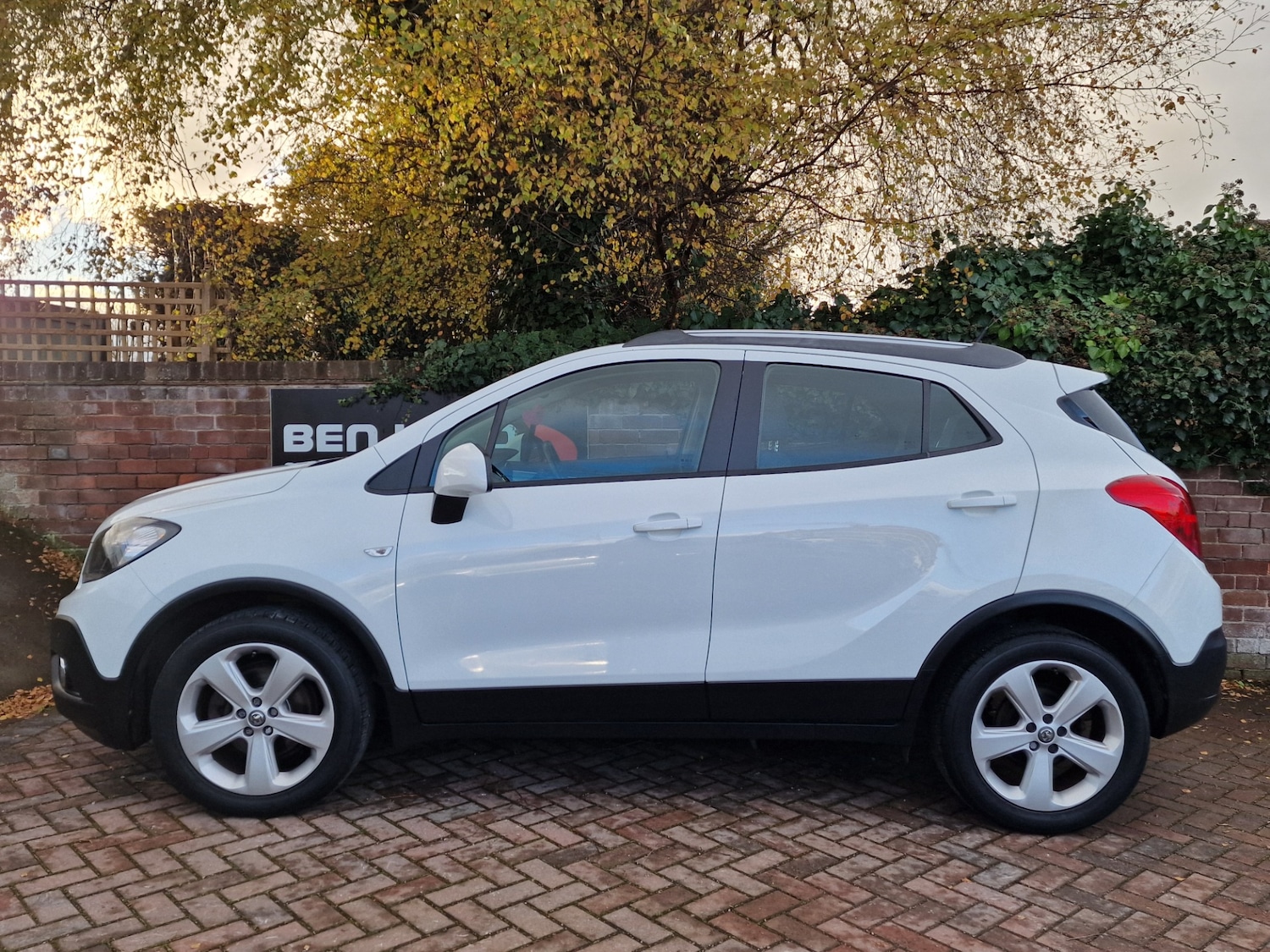 Used Vauxhall Mokka 2014 for sale - 76739010: Photo 2