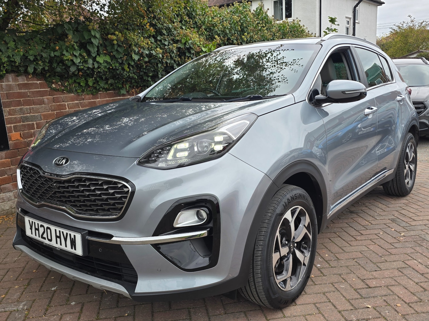 Used Kia Sportage 2020 for sale - 76330063: Photo 3
