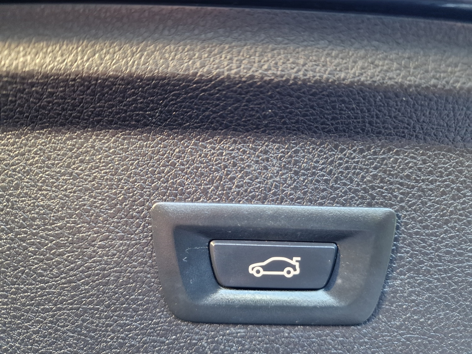 Used BMW 3 Series 2014 for sale - 76835150: Photo 18