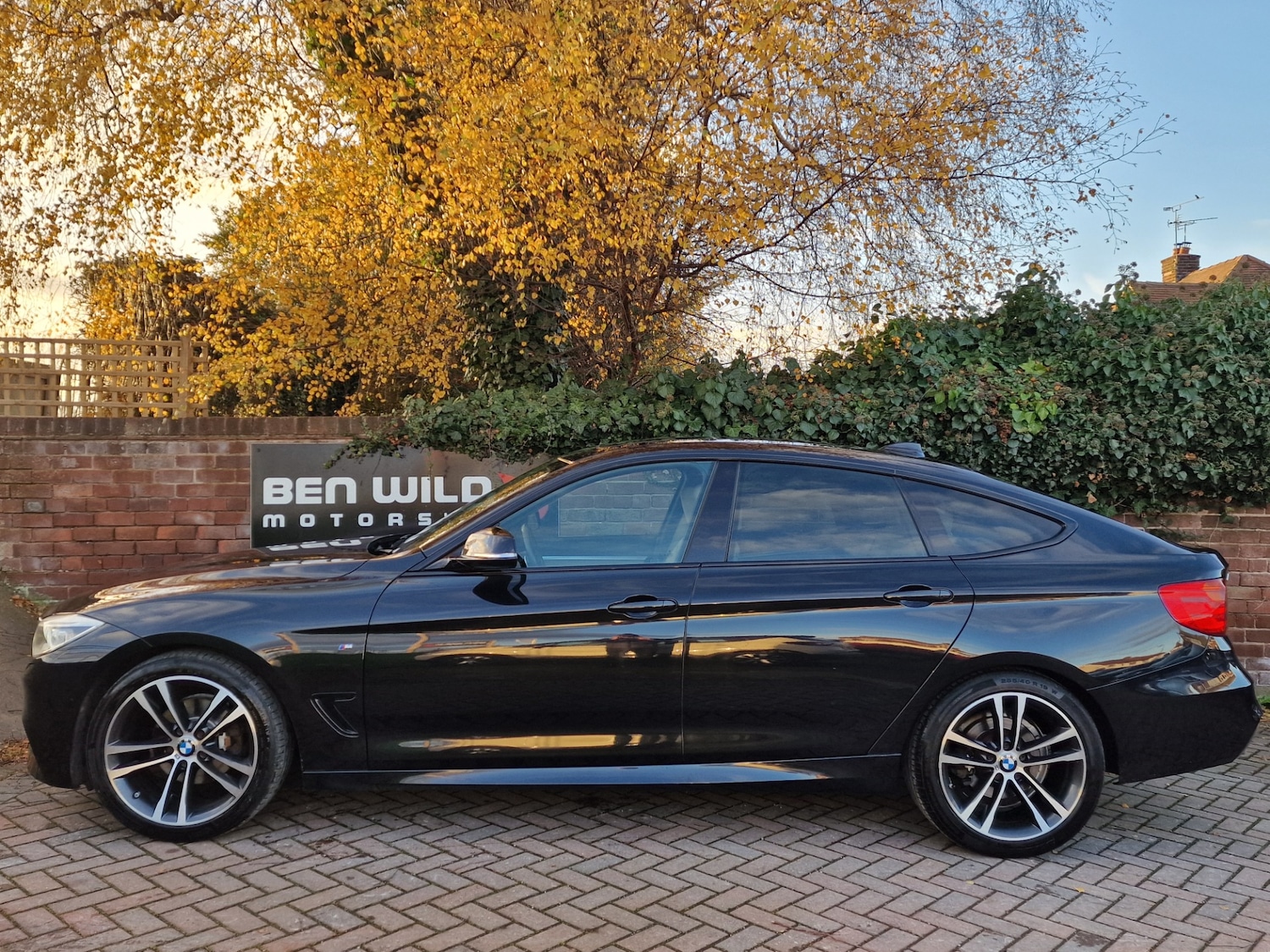 Used BMW 3 Series 2014 for sale - 76835150: Photo 2