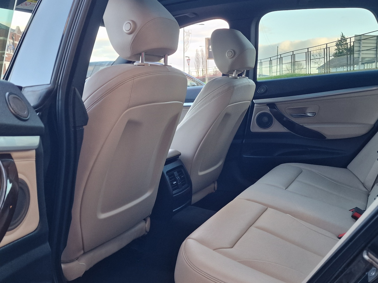 Used BMW 3 Series 2014 for sale - 76835150: Photo 31