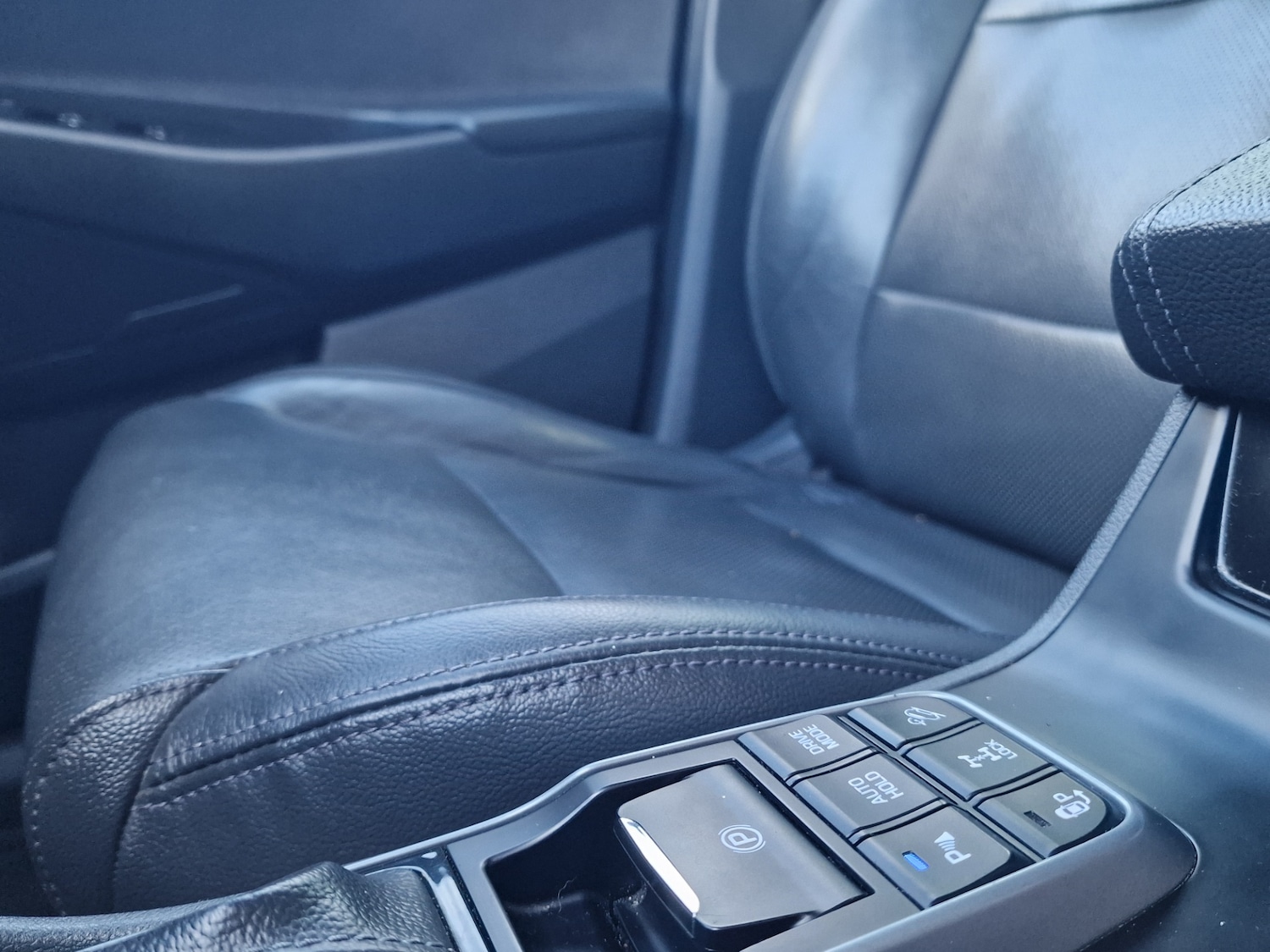 Used Hyundai TUCSON 2017 for sale - 76344351: Photo 30