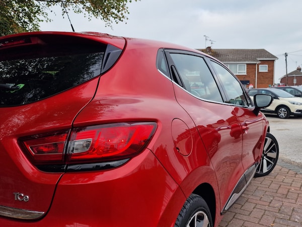 Used Renault Clio 2016 for sale - 76290560: Photo 26