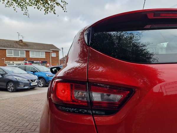 Used Renault Clio 2016 for sale - 76290560: Photo 27