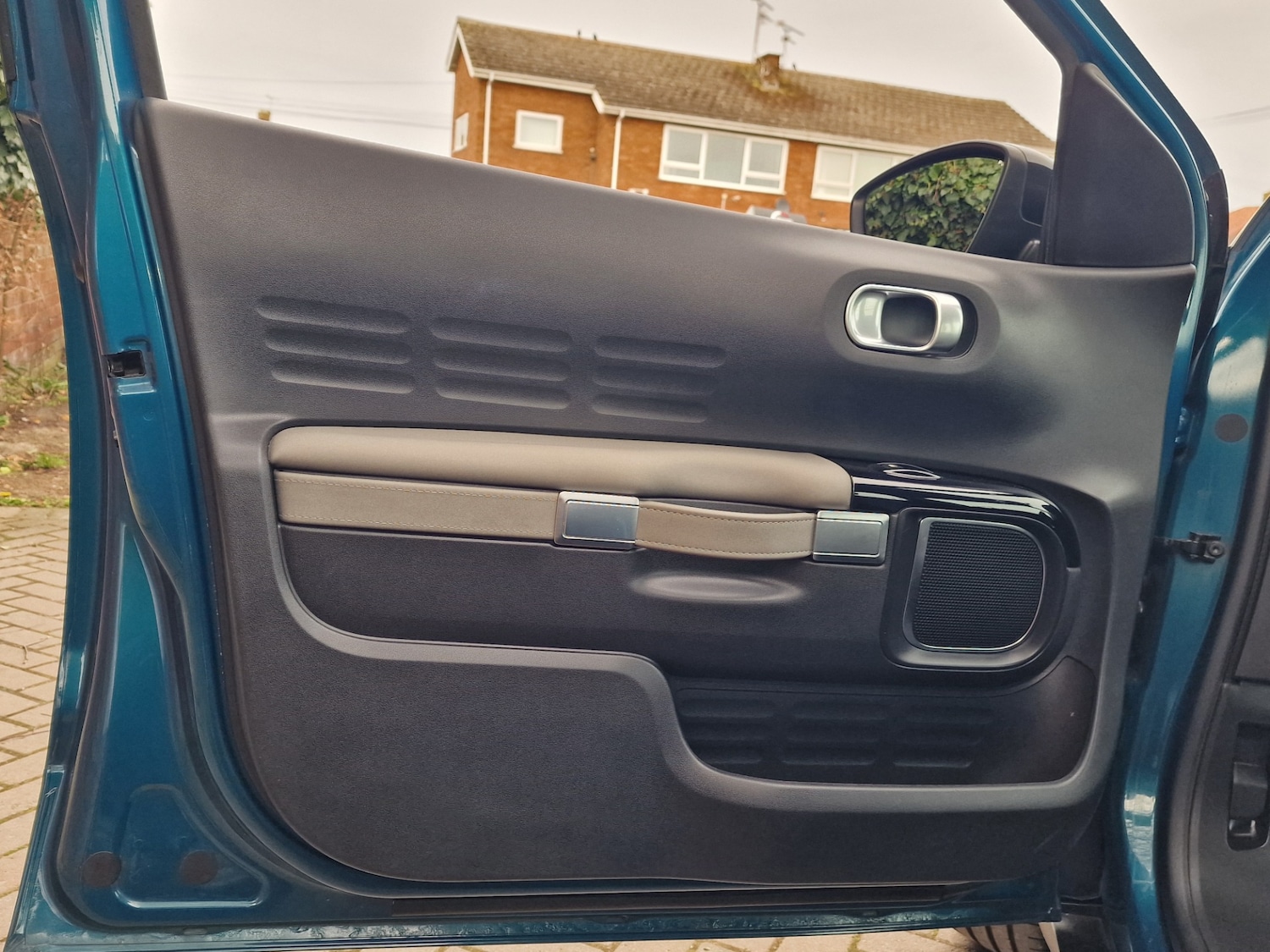 Used Citroen C4 Cactus 2018 for sale - 77998449: Photo 30