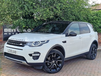Used Land Rover Discovery Sport 2015 for sale - 78939200: Photo
