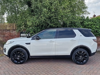 Used Land Rover Discovery Sport 2015 for sale - 78939200: Photo