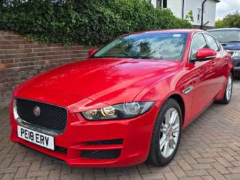 Used Jaguar XE 2018 for sale - 75173458: Photo