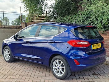 Used Ford Fiesta 2018 for sale - 79692994: Photo