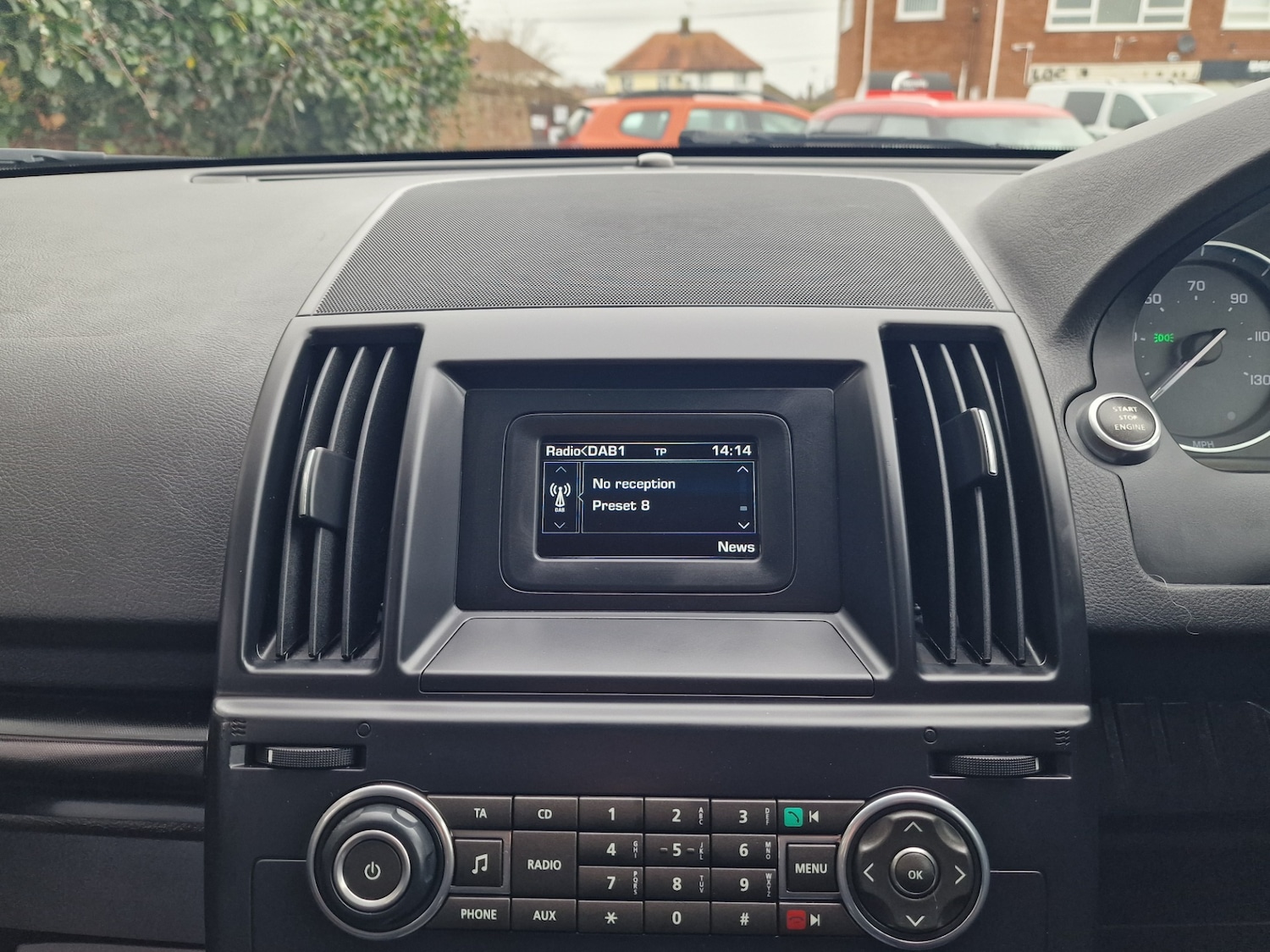 Used Land Rover Freelander 2014 for sale - 77802629: Photo 24