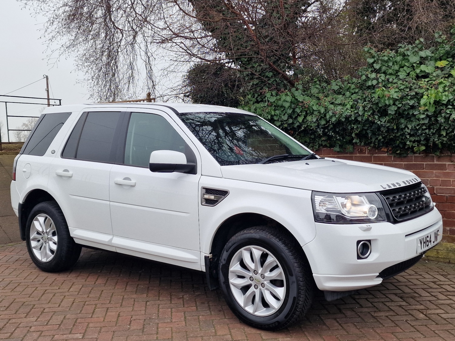 Used Land Rover Freelander 2014 for sale - 77802629: Photo 9