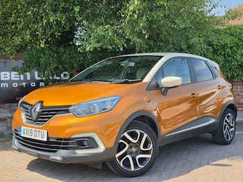Used Renault Captur 2019 for sale - 79272357: Photo