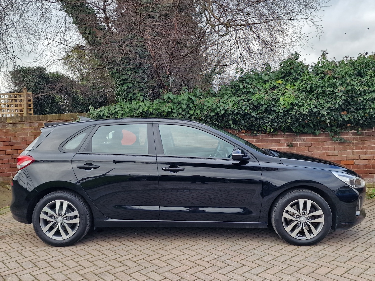 Used Hyundai i30 2018 for sale - 77878592: Photo 9