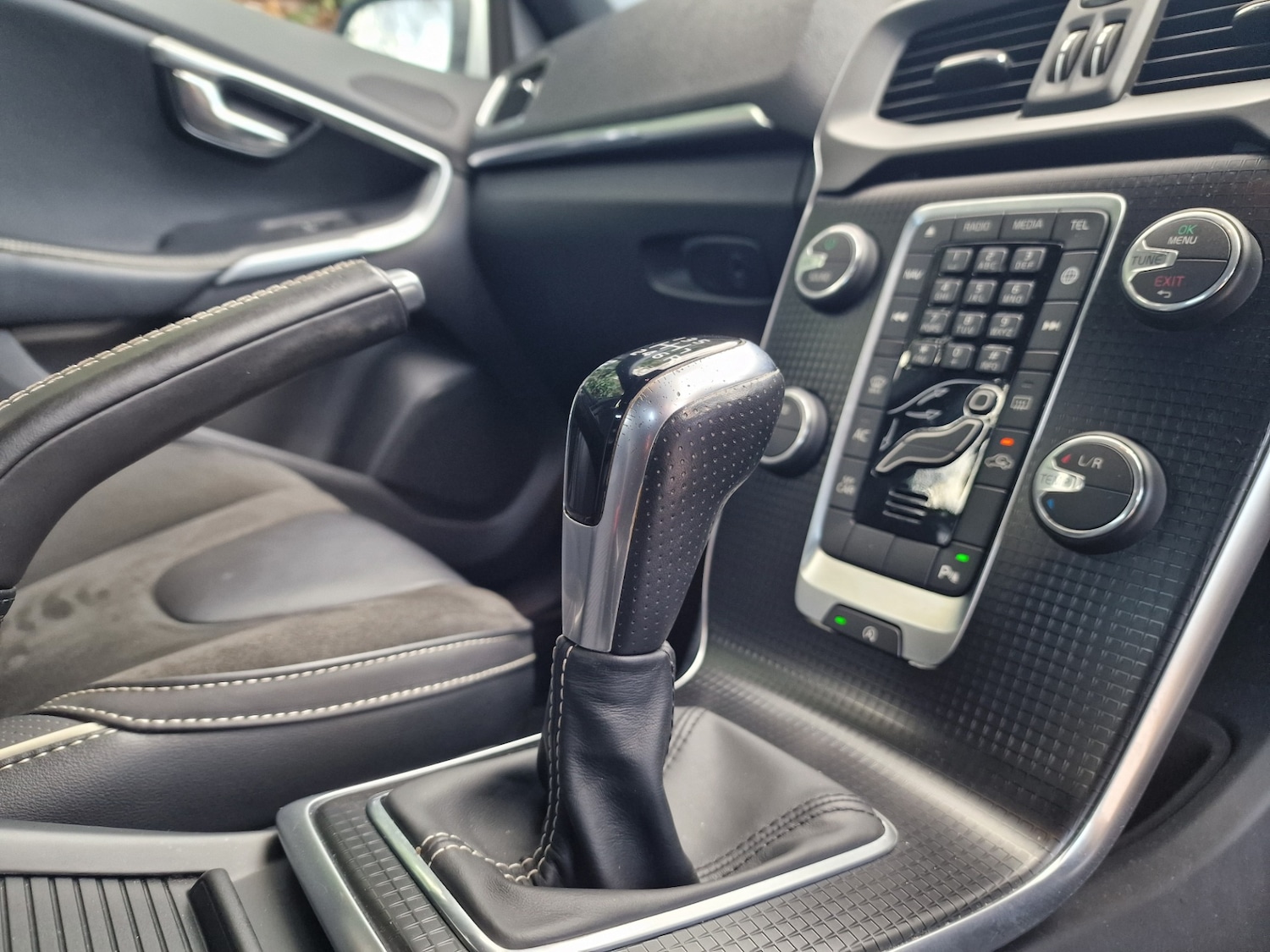 Used Volvo V40 2018 for sale - 78098529: Photo 13