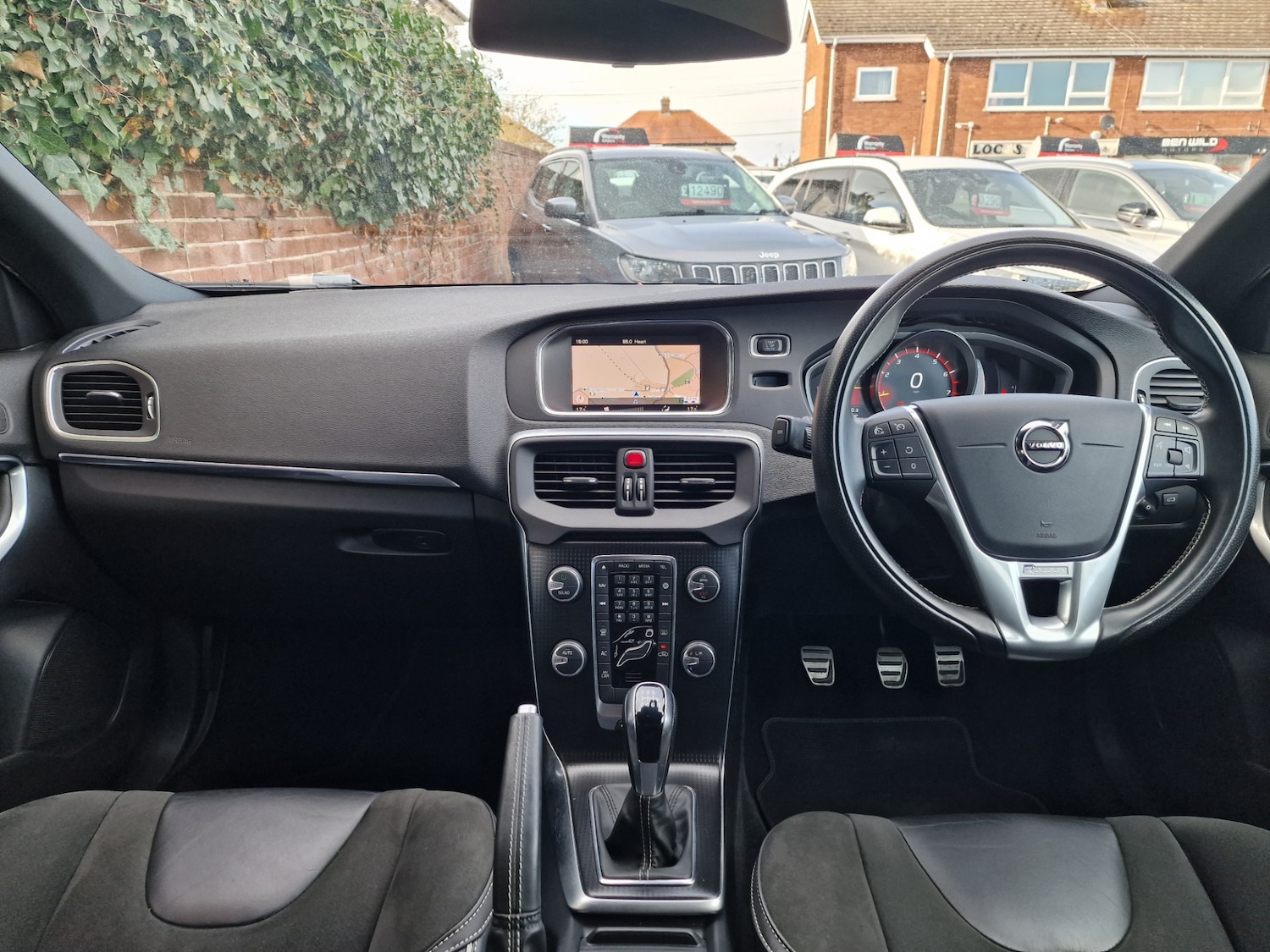 Used Volvo V40 2018 for sale - 78098529: Photo 20