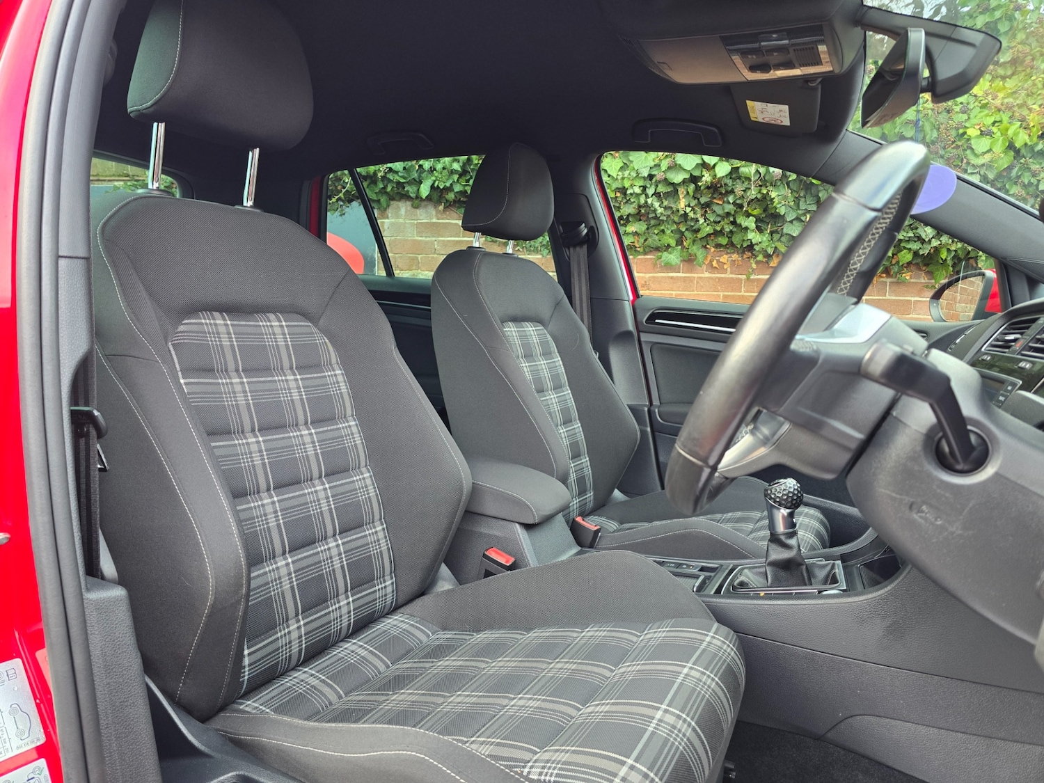 Used Volkswagen Golf 2017 for sale - 77240775: Photo 13