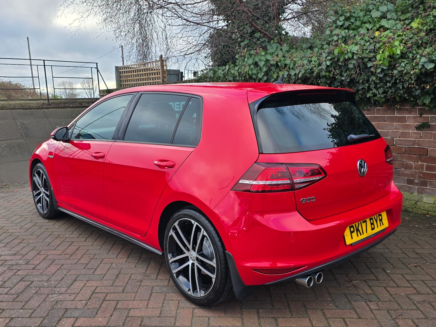 Used Volkswagen Golf 2017 for sale - 77240775: Photo 5