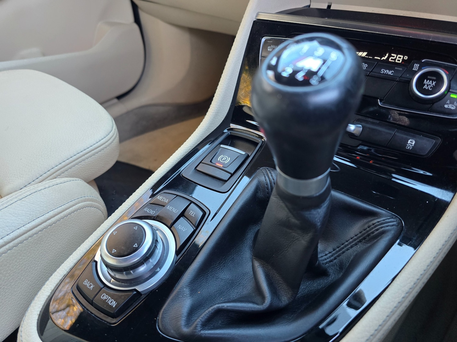 Used BMW 2 Series 2015 for sale - 76780409: Photo 25