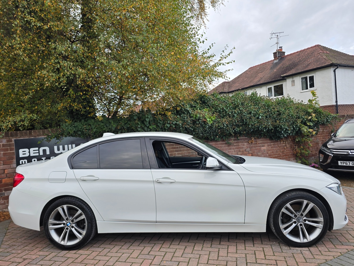 Used BMW 3 Series 2017 for sale - 76519494: Photo 10