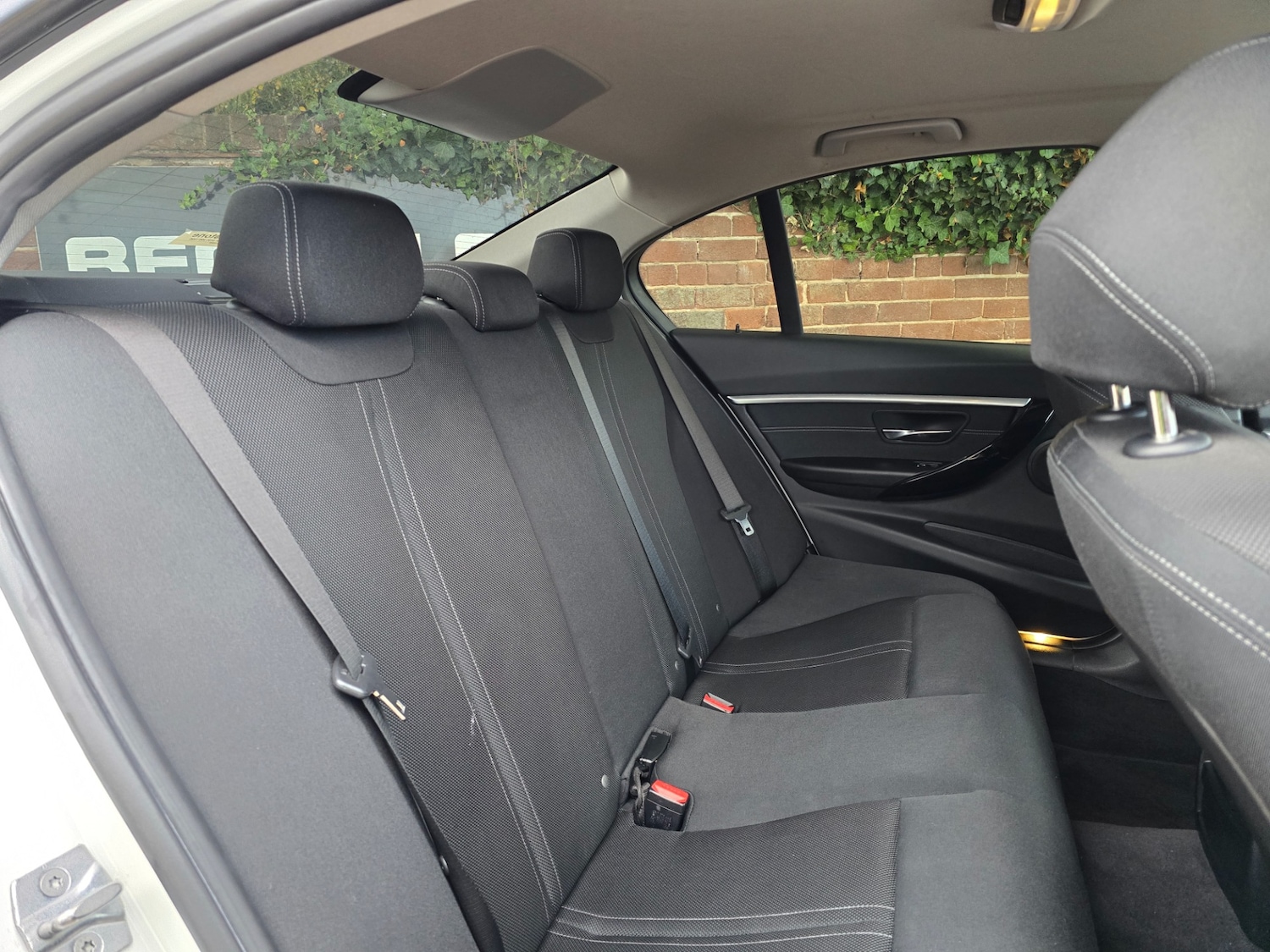 Used BMW 3 Series 2017 for sale - 76519494: Photo 16