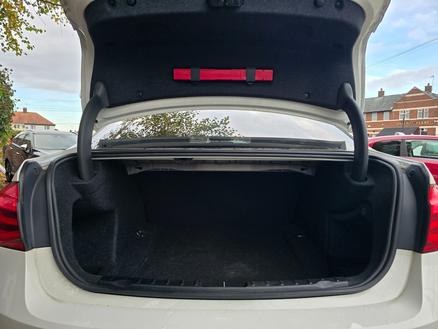 Used BMW 3 Series 2017 for sale - 76519494: Photo 23