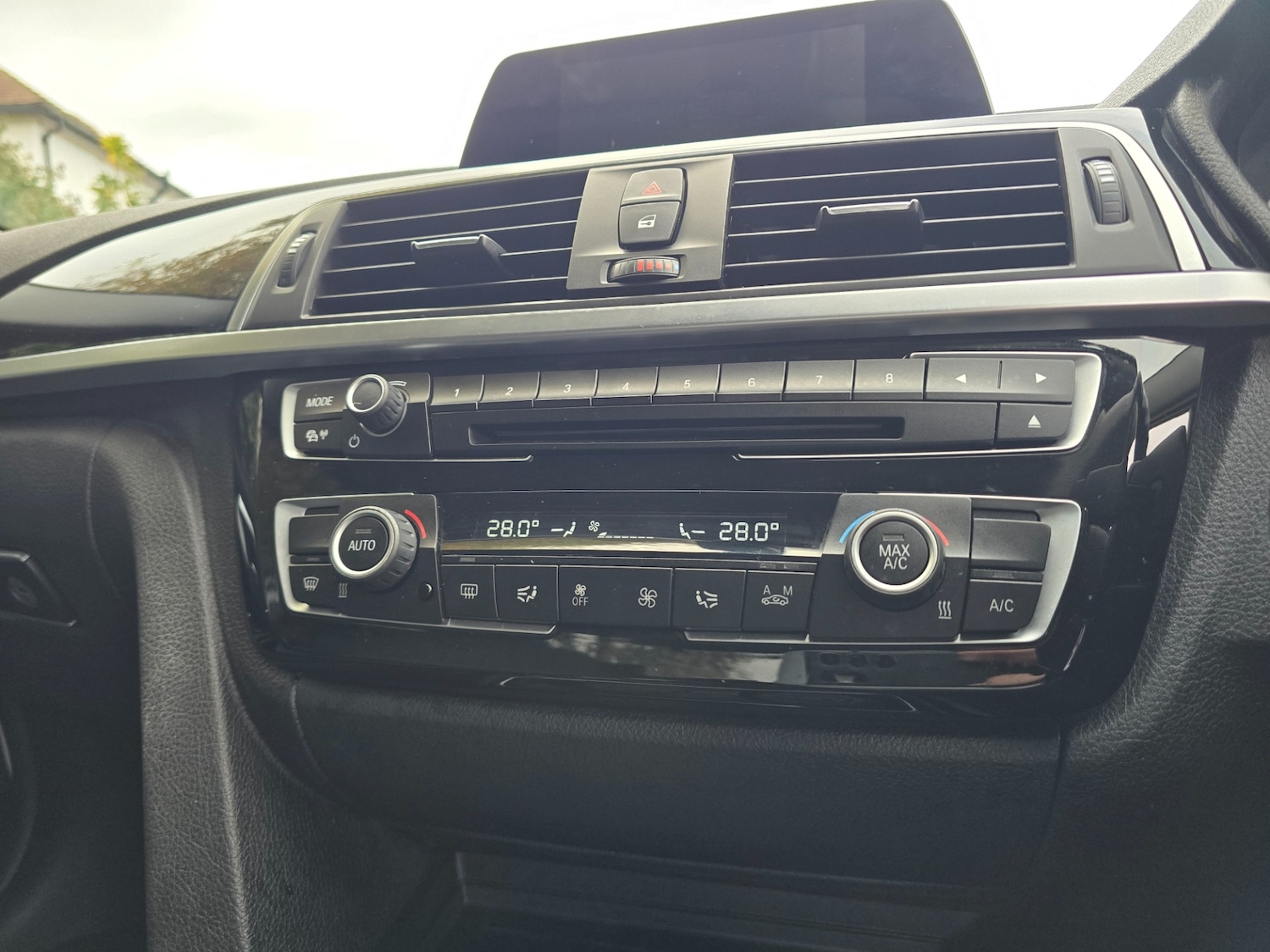 Used BMW 3 Series 2017 for sale - 76519494: Photo 26