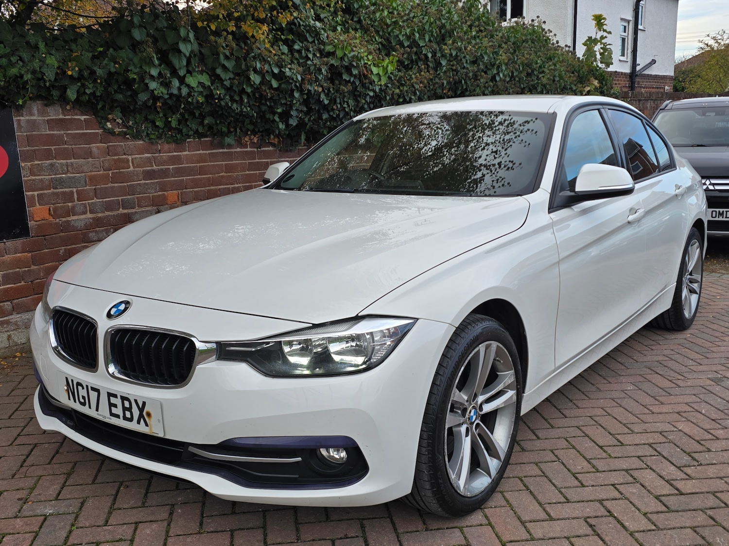Used BMW 3 Series 2017 for sale - 76519494: Photo 3