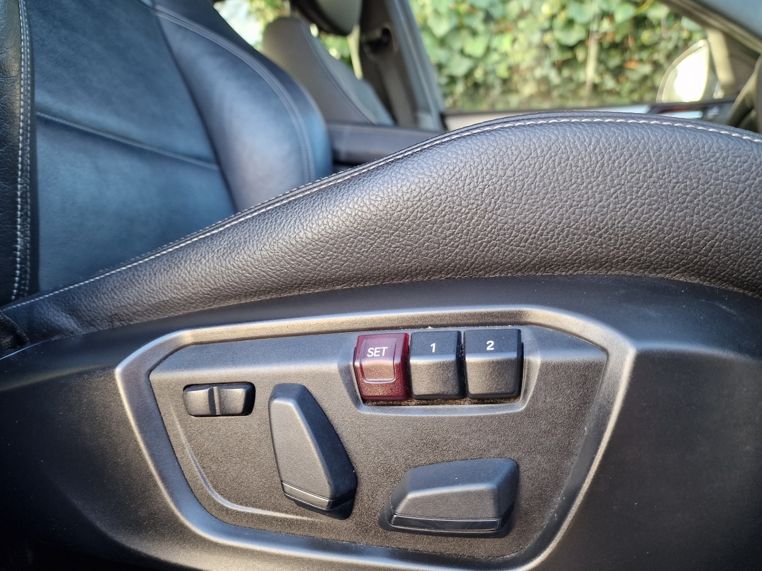 Used BMW X4 2016 for sale - 76895018: Photo 11