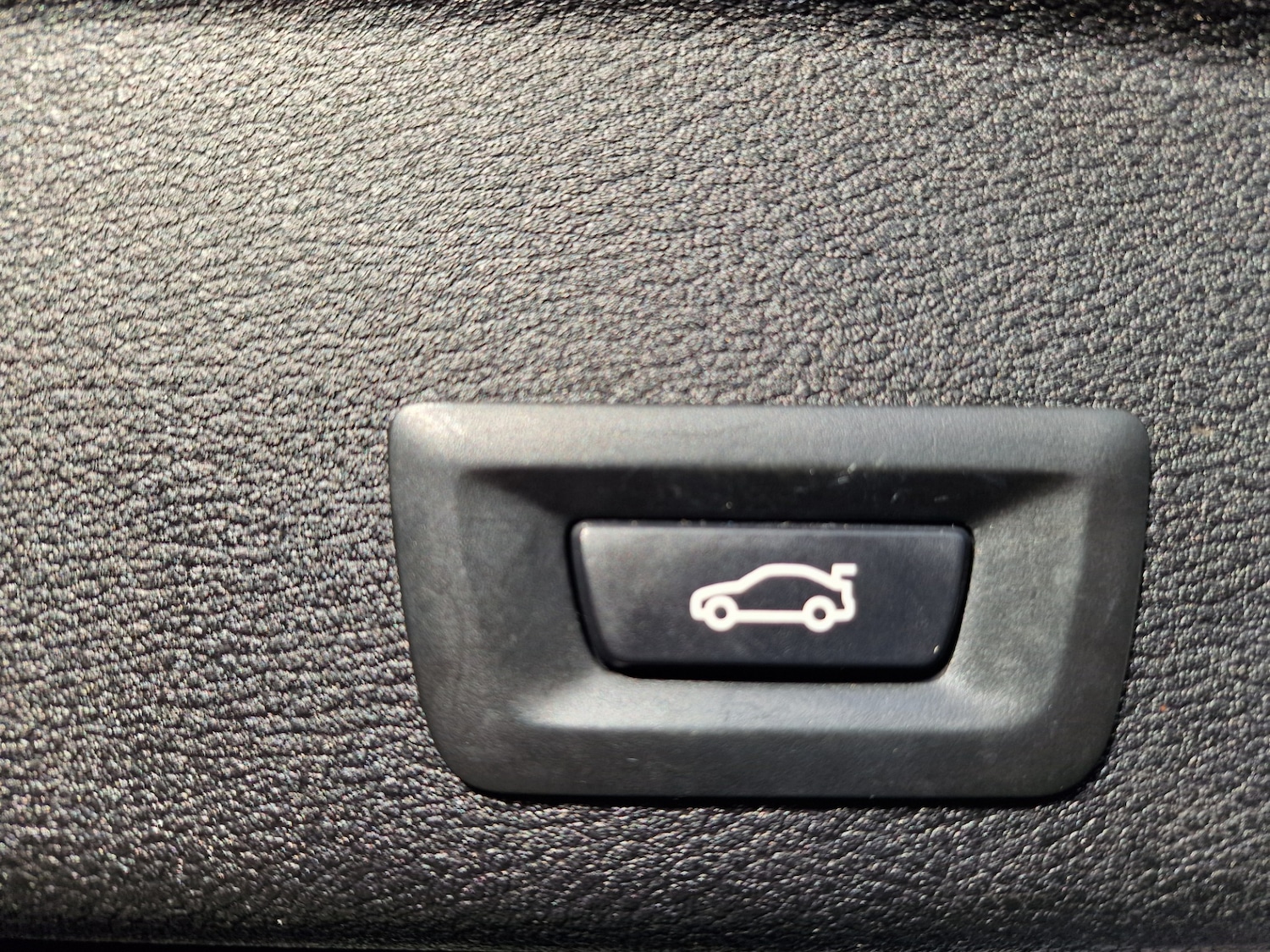 Used BMW X4 2016 for sale - 76895018: Photo 18