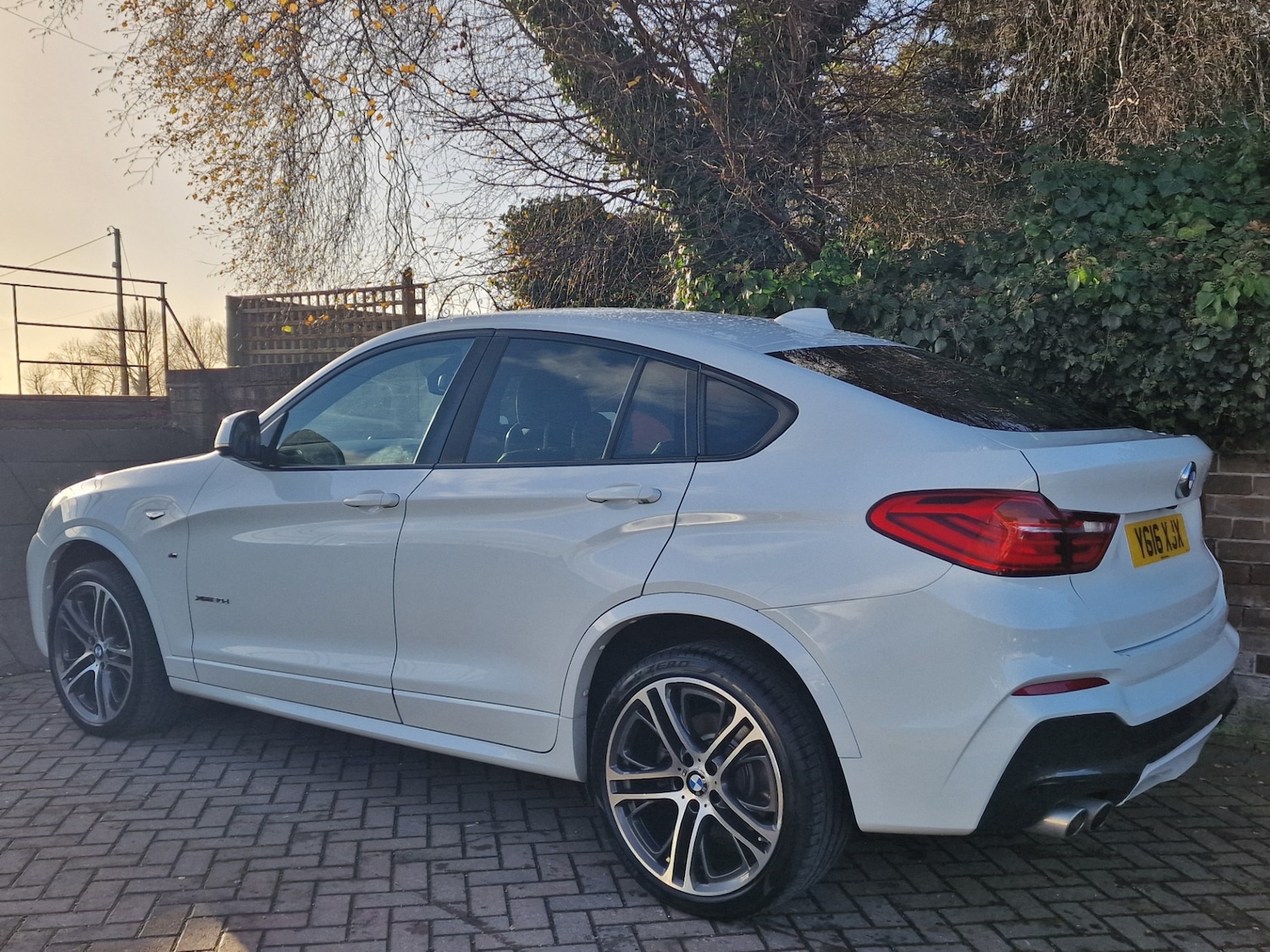 Used BMW X4 2016 for sale - 76895018: Photo 3