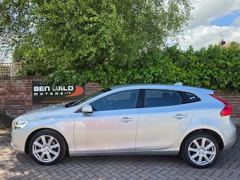 Used Volvo V40 2017 for sale - 78596671: Photo
