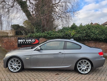 Used BMW 3 Series 2009 for sale - 77077897: Photo